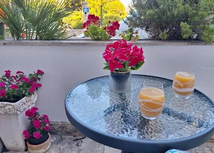 Francesko Near Old Town *